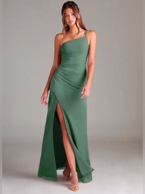 Azazie Green Maxi Gown - set with earrings and clutch
